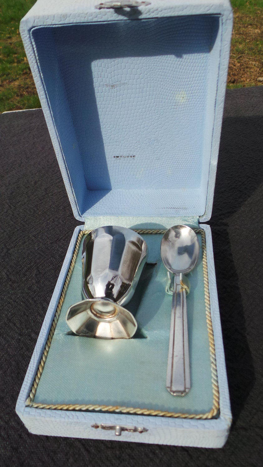 Boxed Silver Plate Egg Cup and Spoon French Vintage Hallmarked Spoon Breakfast Set Children's Petit Dejeuner Gift Set Christening Birthday