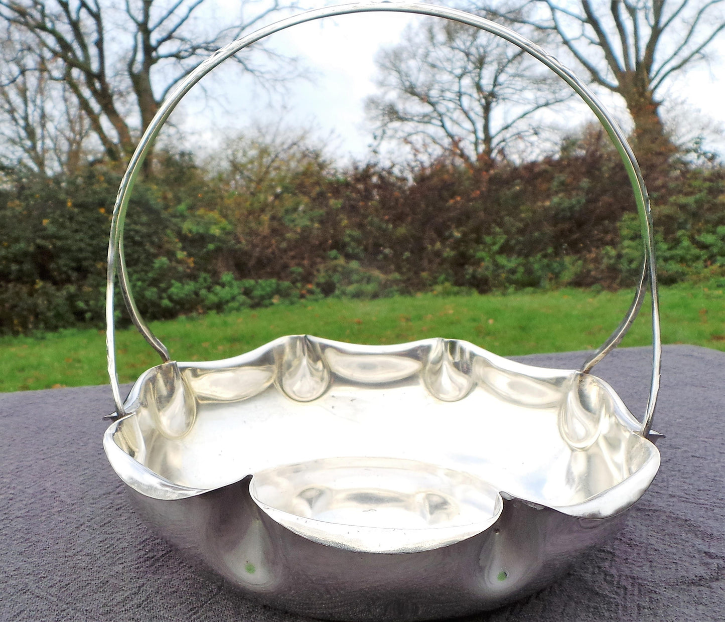 Vintage French Silver Plate Dish Fruit Bowl Bon Bon Beautiful Design Hooped Basket Super Table Centre Piece French Bowl Silver Plated Basket