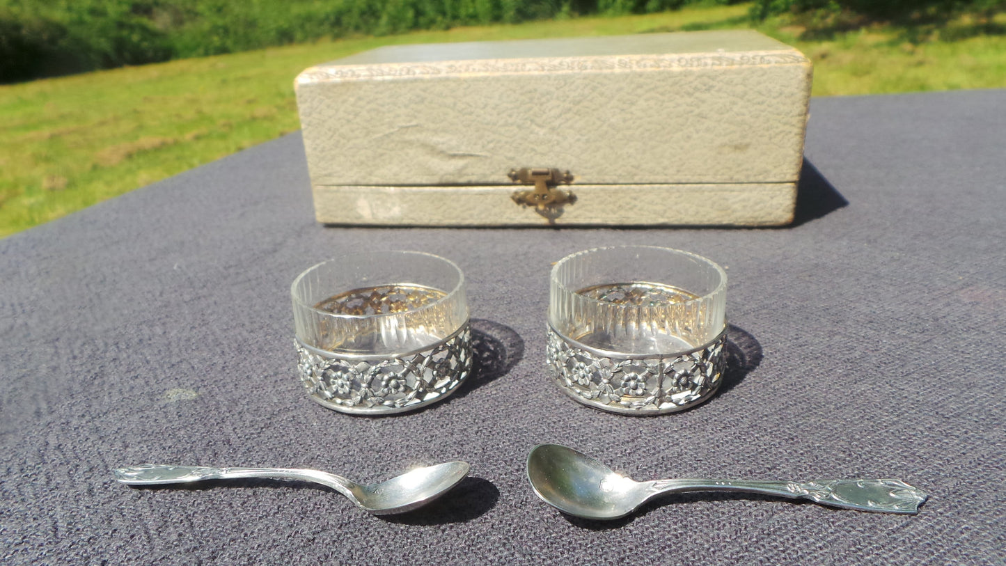 Boxed Solid Silver Salts Two Spoons Cruet Crystal Inserts Serving Set French Silver Minerva 2 800 Silver RS Salt Servers Salieres Salerons