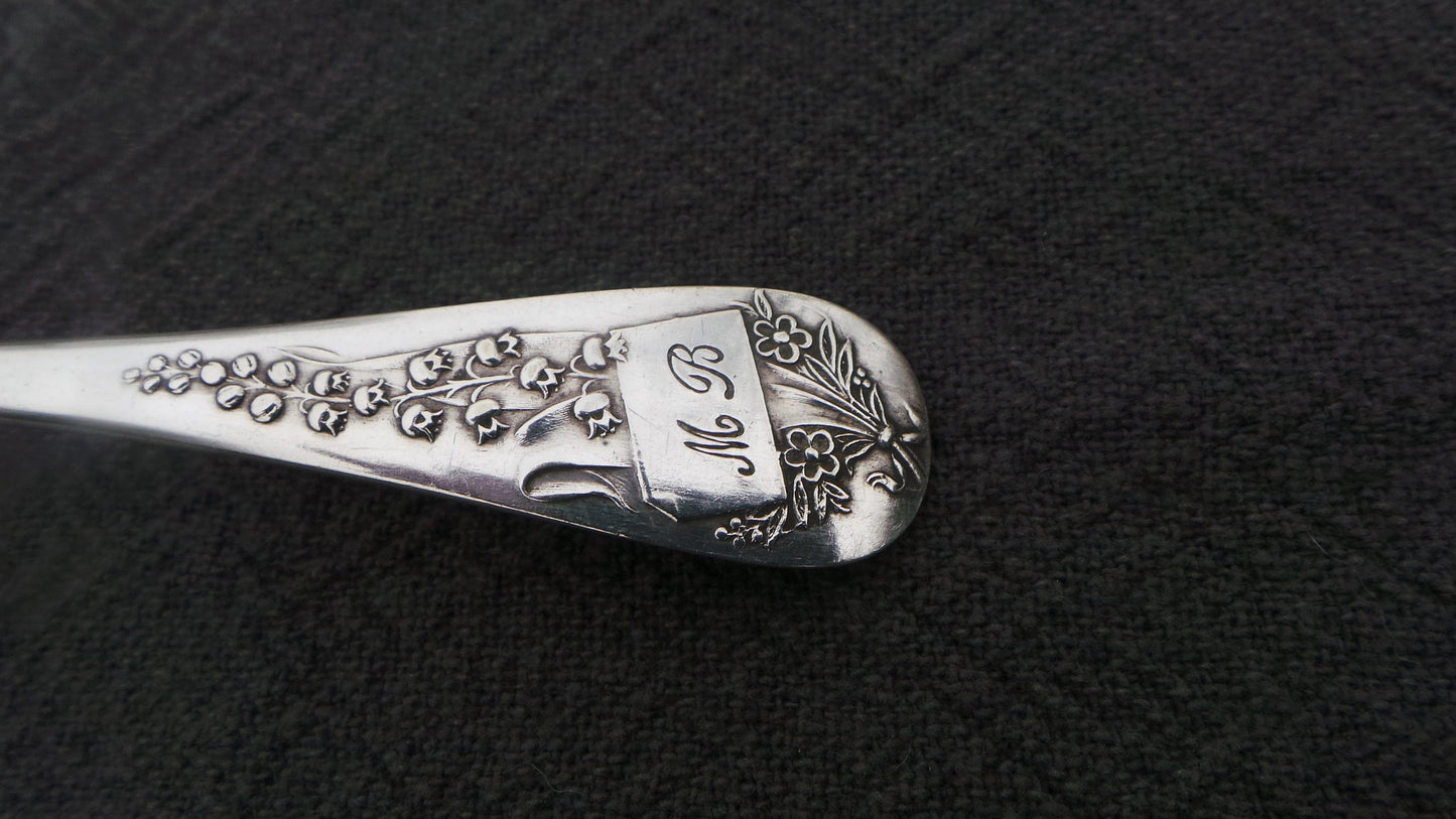 Ercuis Ladle O E 4 French Vintage Petit Sauce Ladle Toddy Ladle Makers Mark Ercuis Silver Plate Quality Handle Metaille Blanc Spoon Ladle