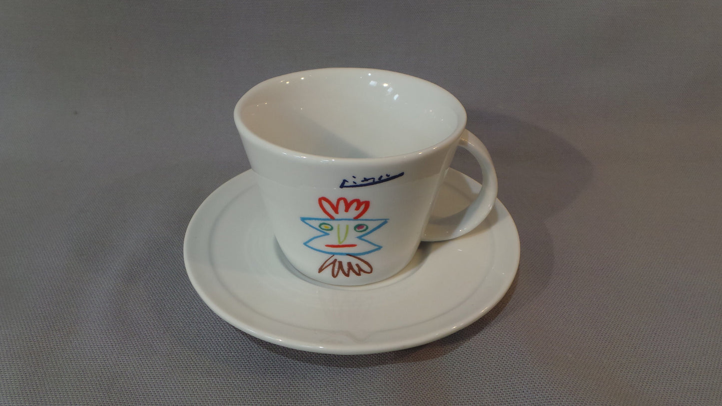 Picasso Cup and Saucer Fully Signed Picasso Made Under License by MMI Tognana Priam, Pour Helene ou Hector 1961 ©Succession Picasso Paris