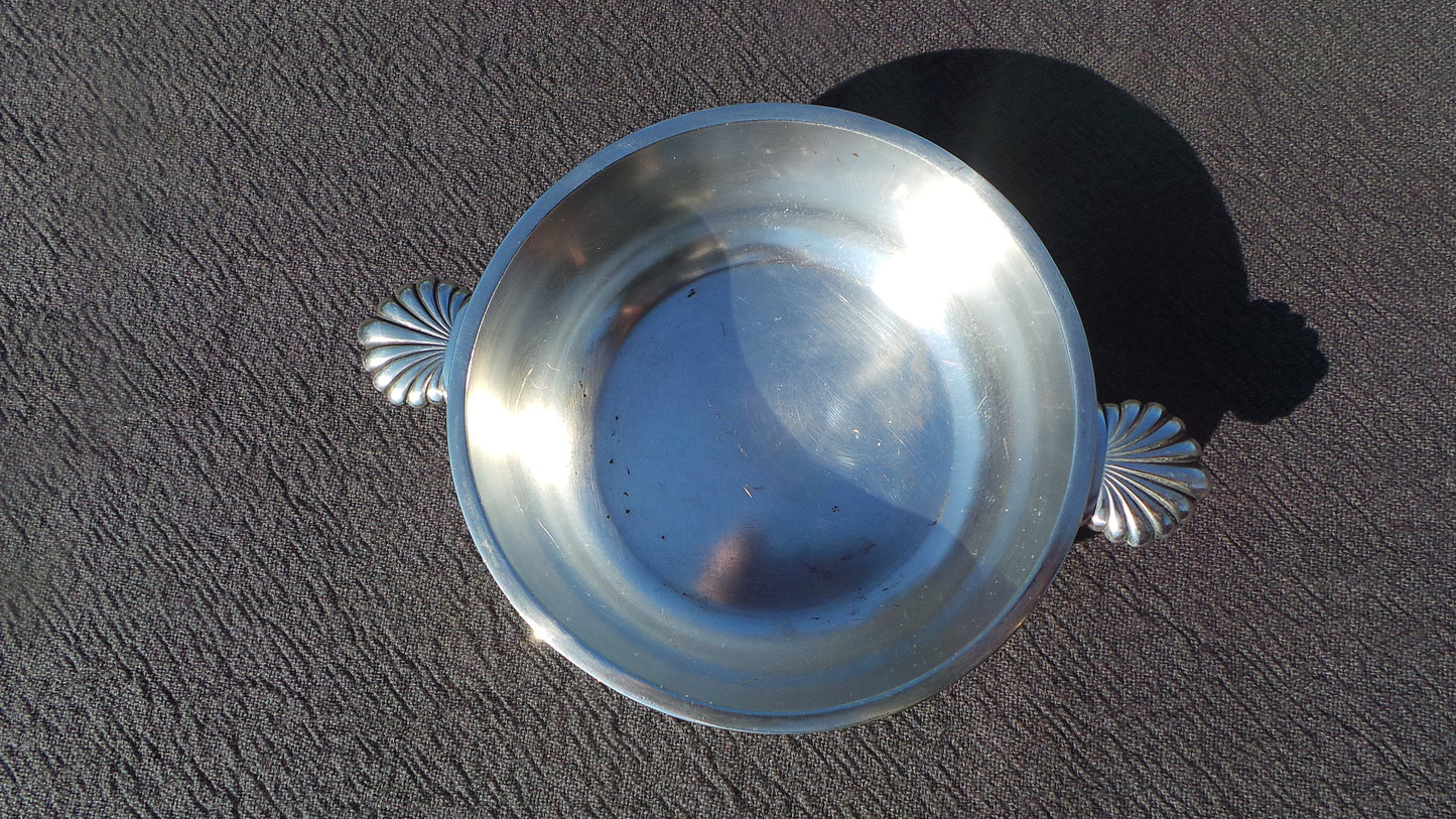 Vintage French Silver Plate Dish Quaiche Wine Taster Bowl Beautiful Design Super Table French Bowl Silver Plated Bowl Stamped OL