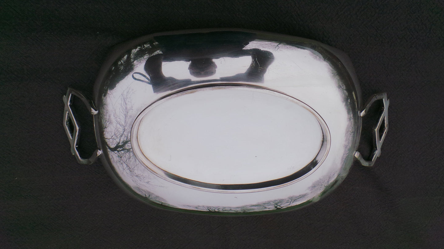 vintage Français Silver Plate Dish Fruit Bowl Quatre Pieds Beau Design Super Table Center Piece Français Bowl Silver Plaqué Bowl Estampillé RM 15