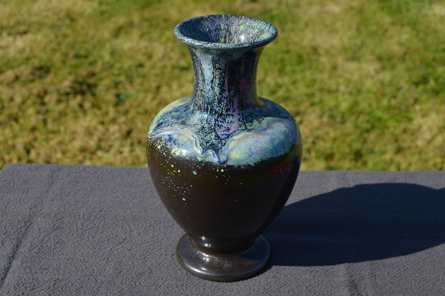 Morvan Vase 1960's 1970's Lava Fully Marked Sticker Trending Retro Style Morvan Art Vase