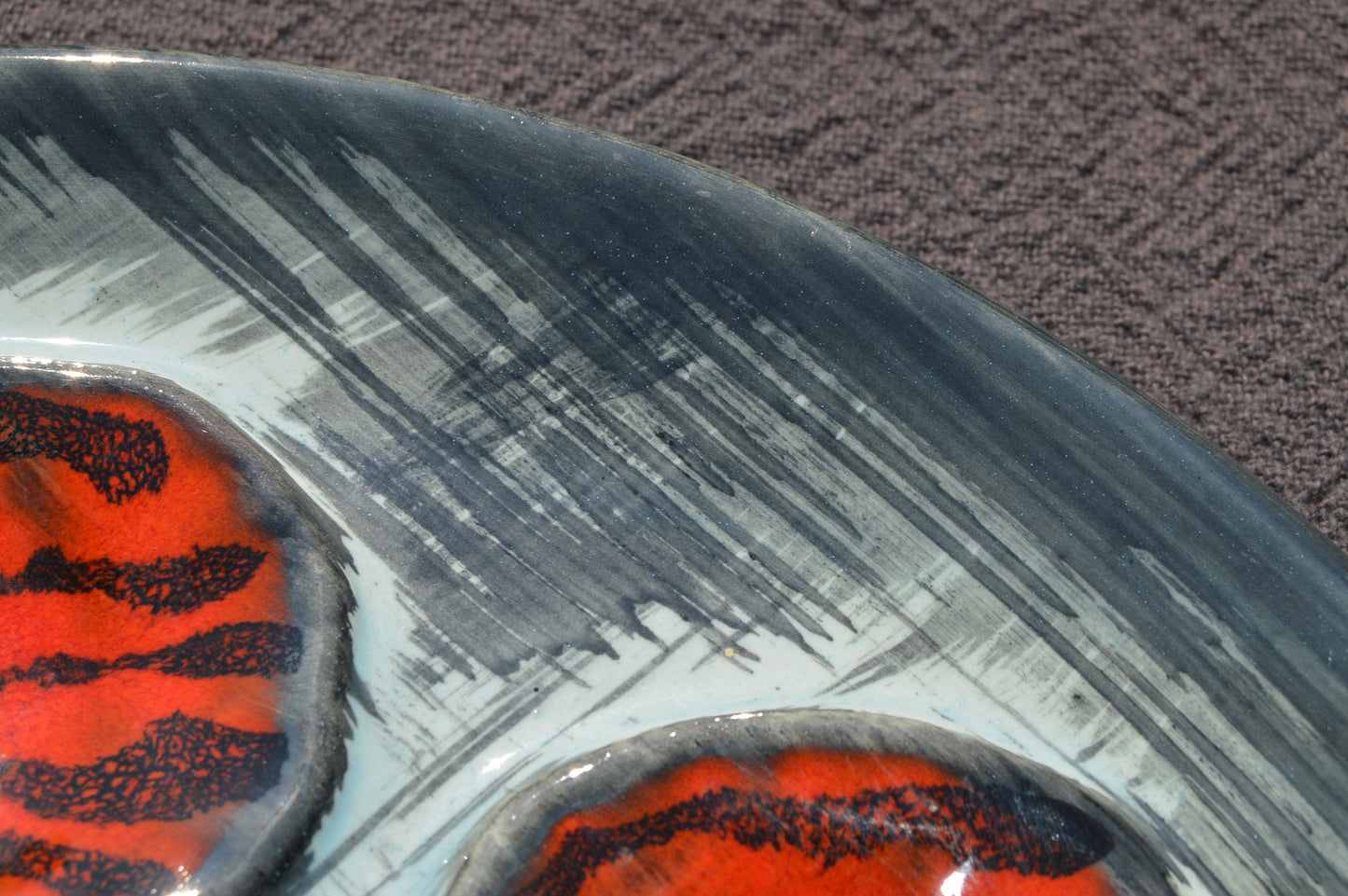 Oyster Plate Vintage French MBFA Pornic Quality Red Huitre Oyster Mussel Coquille Plate Shellfish Lemon/Vinegrette Resevoir Beautiful Design