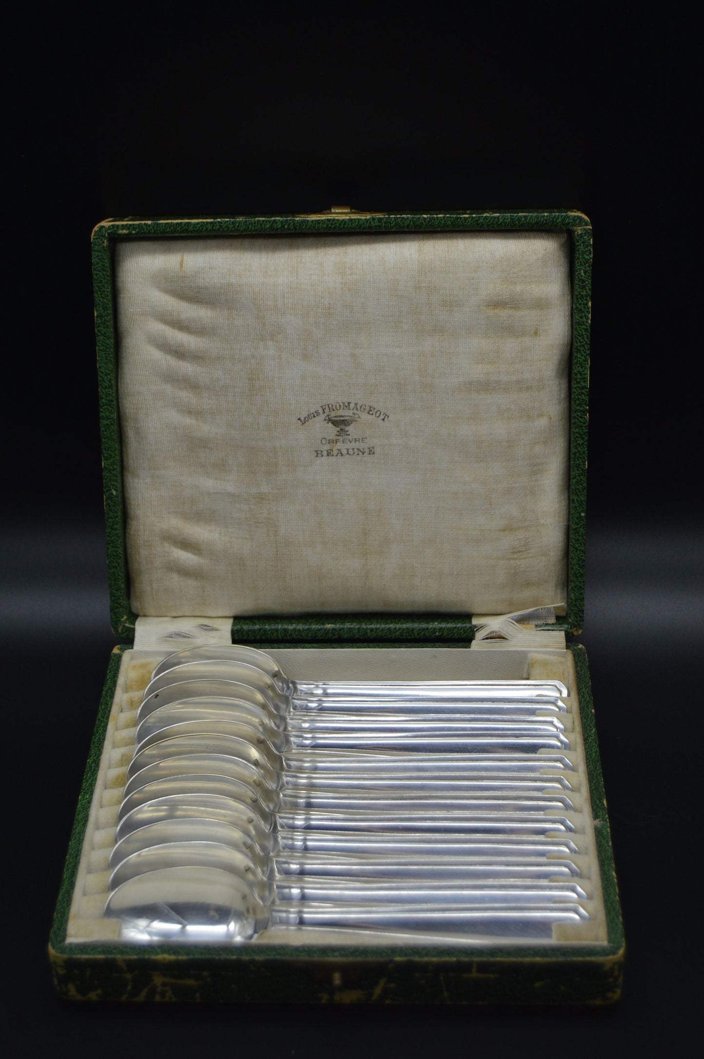 Elegant Teaspoons French Silver Plated Marked OM Boxed Antique Quality Cutlery Exquisite Flatware Tableware Polished Teaspoons Coffee Spoons