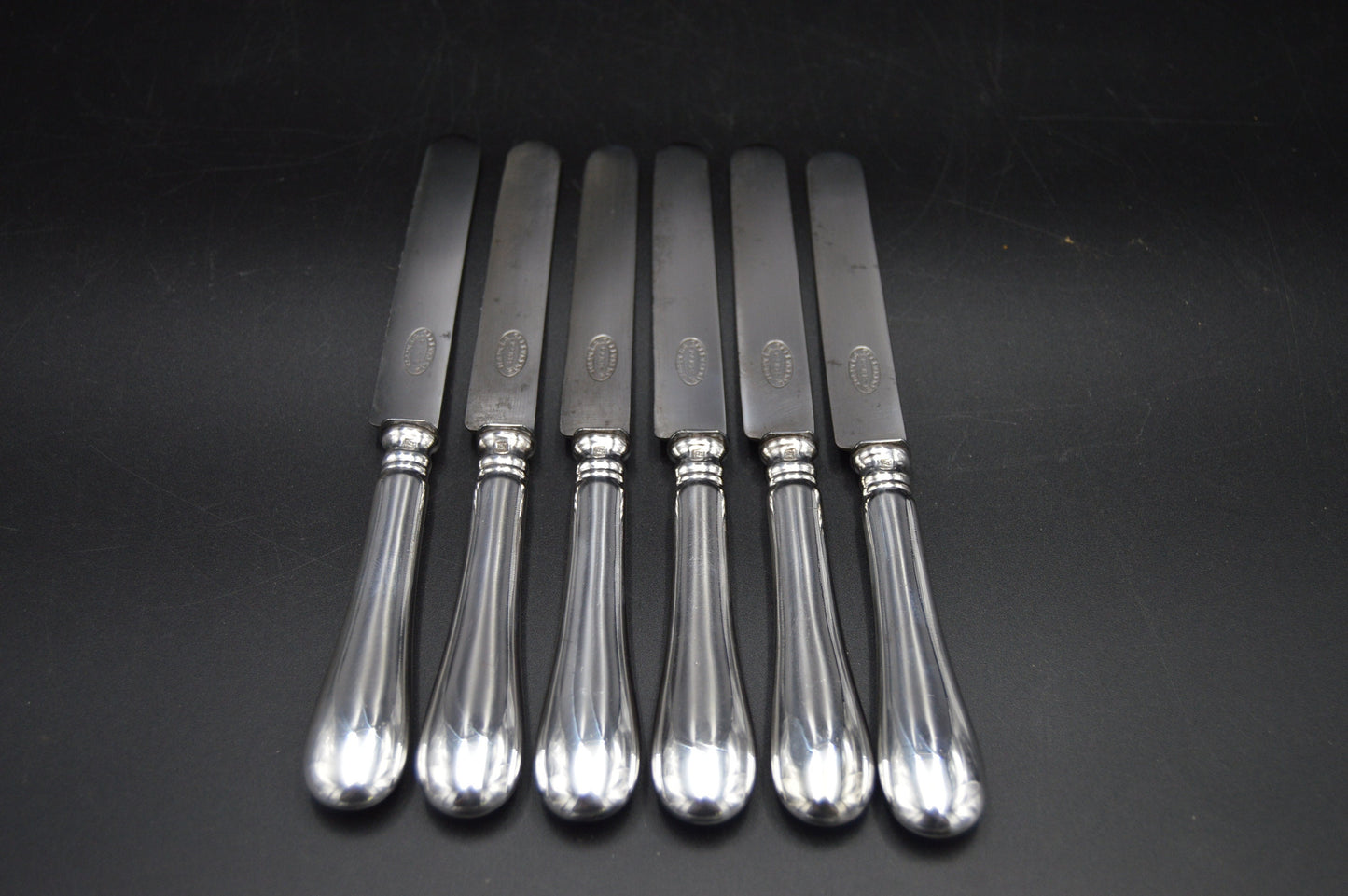 Ercuis Silver Plated 'Metaille Blanc' Set of 6 Knives Real Luxury Made by Ercuis of Paris 6 Six Super Knife Set Marked Ercuis Paris