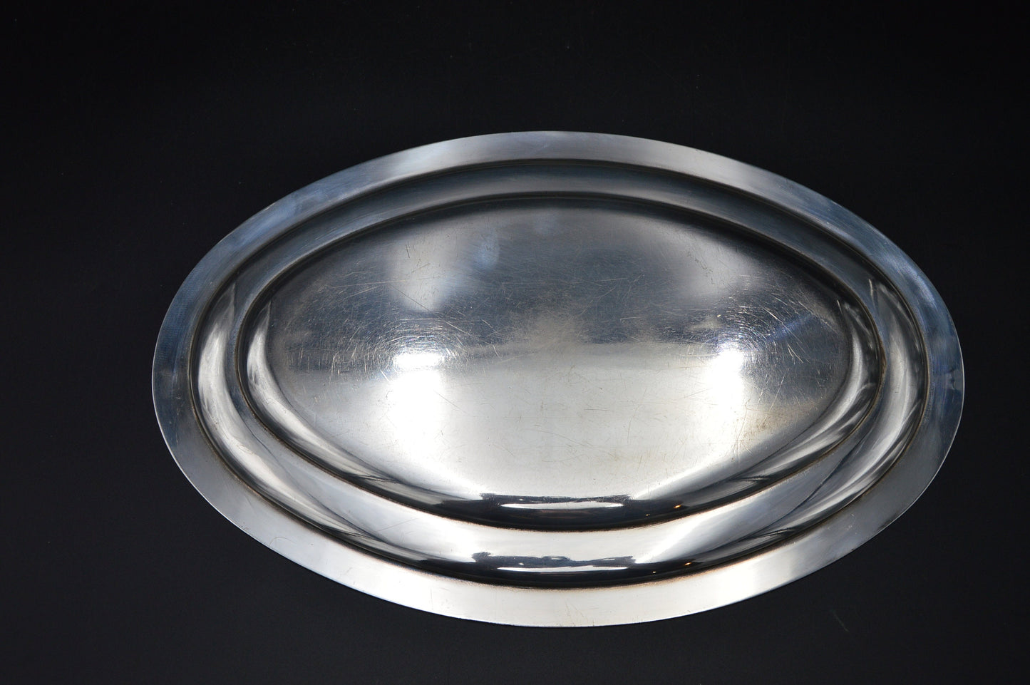 Plateau de service, assiette en argent, plateau de service, plaqué argent français, timbre des fabricants marqué, plateau plaqué argent, bosses mineures