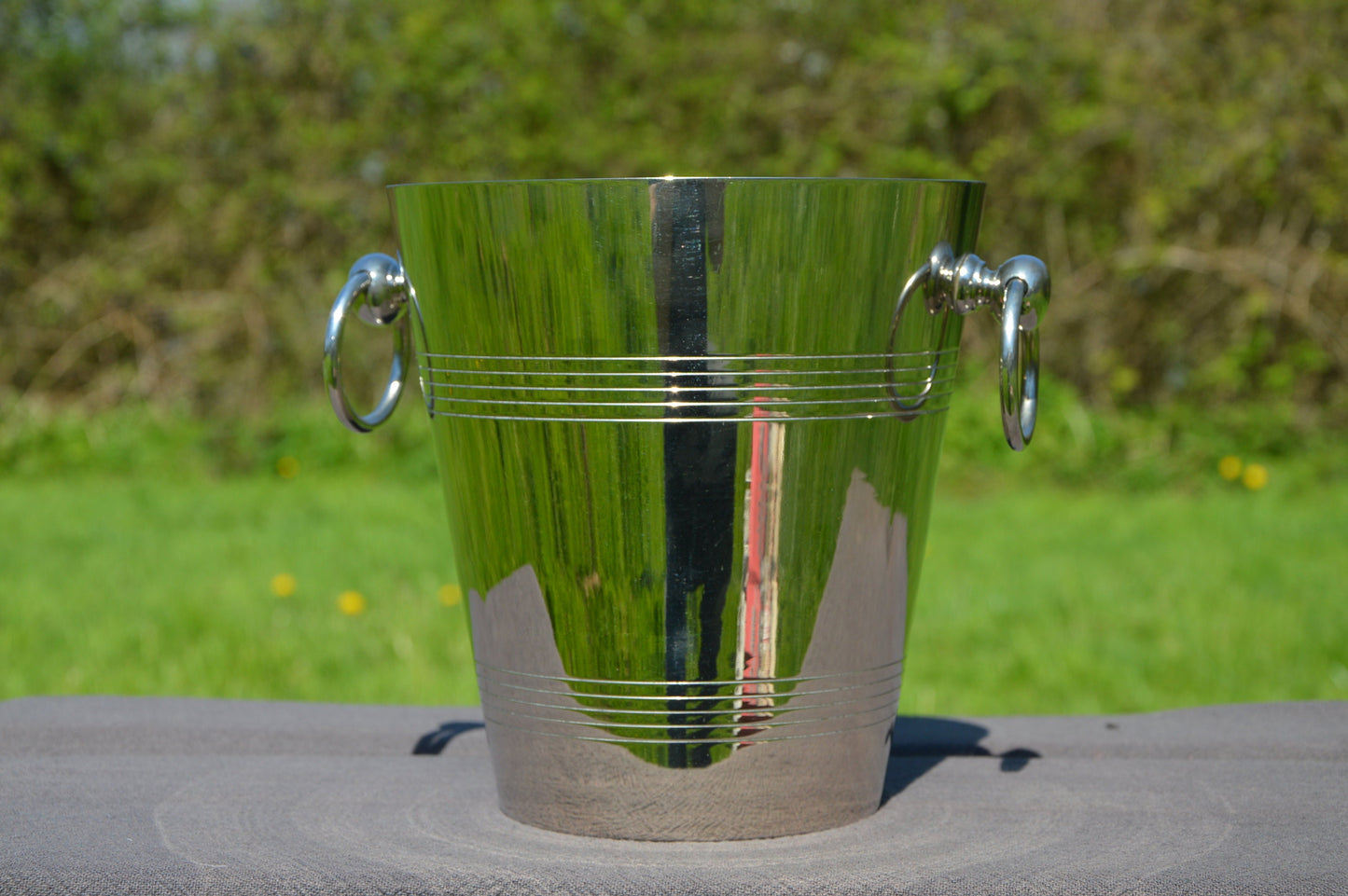 Seau à champagne plaqué Français ou refroidisseur à vin fabriqué en France No Maker's Mark Seau de Champagne Ice Bucket Wine Cooler Wine Bucket