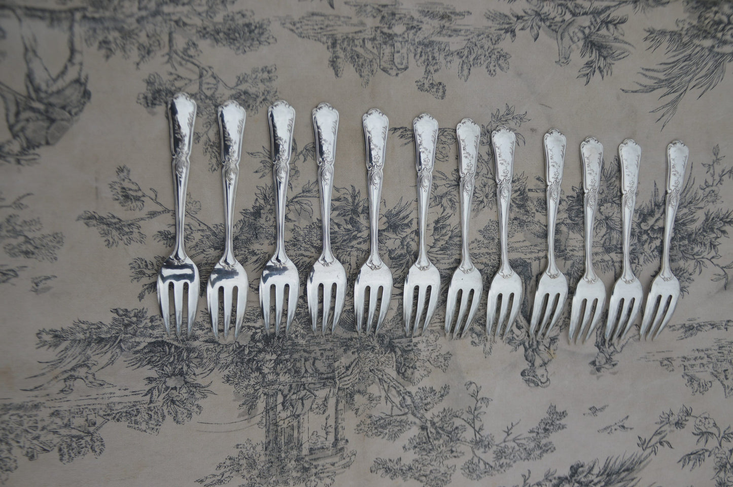 12 Cake Forks French Silver Plated Marked CB Vintage Cutlery Flatware Pudding Forks Dessert Forks Superb Condition