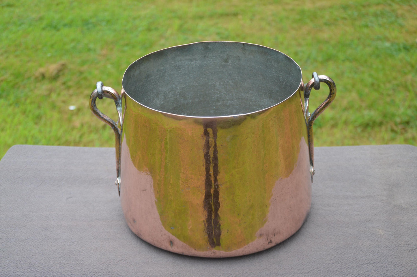 Poulin a Rennes Antique French Solid Copper Water Bucket Copper Bucket Forged Iron Handle Totally Hand Made Fabulous Art Nouveau Water Tight