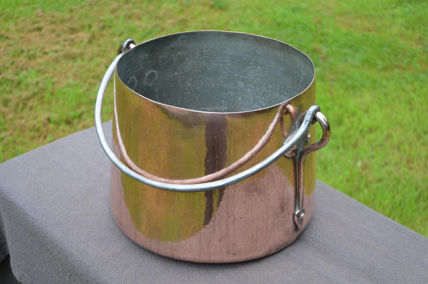Poulin a Rennes Antique French Solid Copper Water Bucket Copper Bucket Forged Iron Handle Totally Hand Made Fabulous Art Nouveau Water Tight