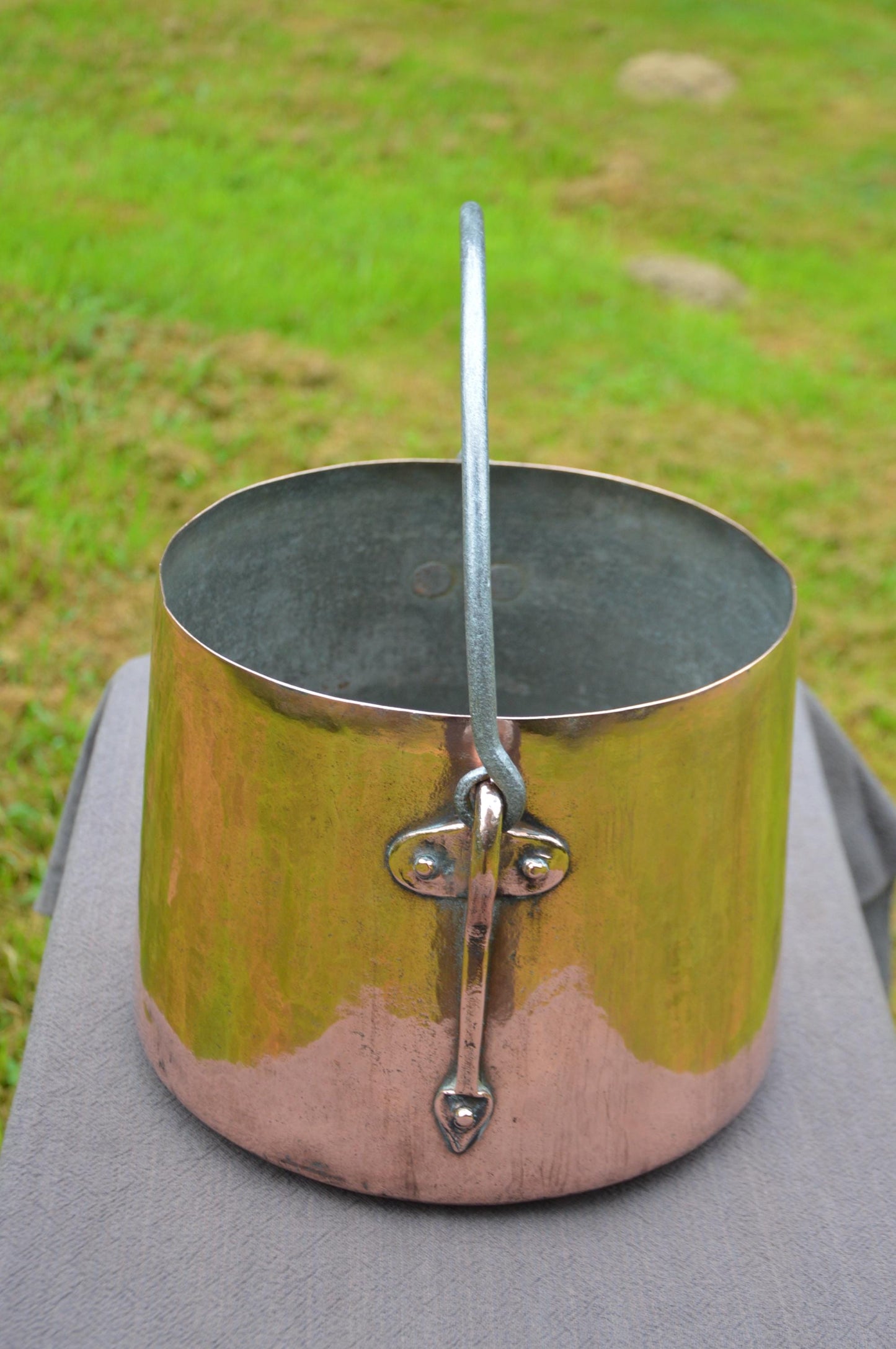 Poulin a Rennes Antique French Solid Copper Water Bucket Copper Bucket Forged Iron Handle Totally Hand Made Fabulous Art Nouveau Water Tight