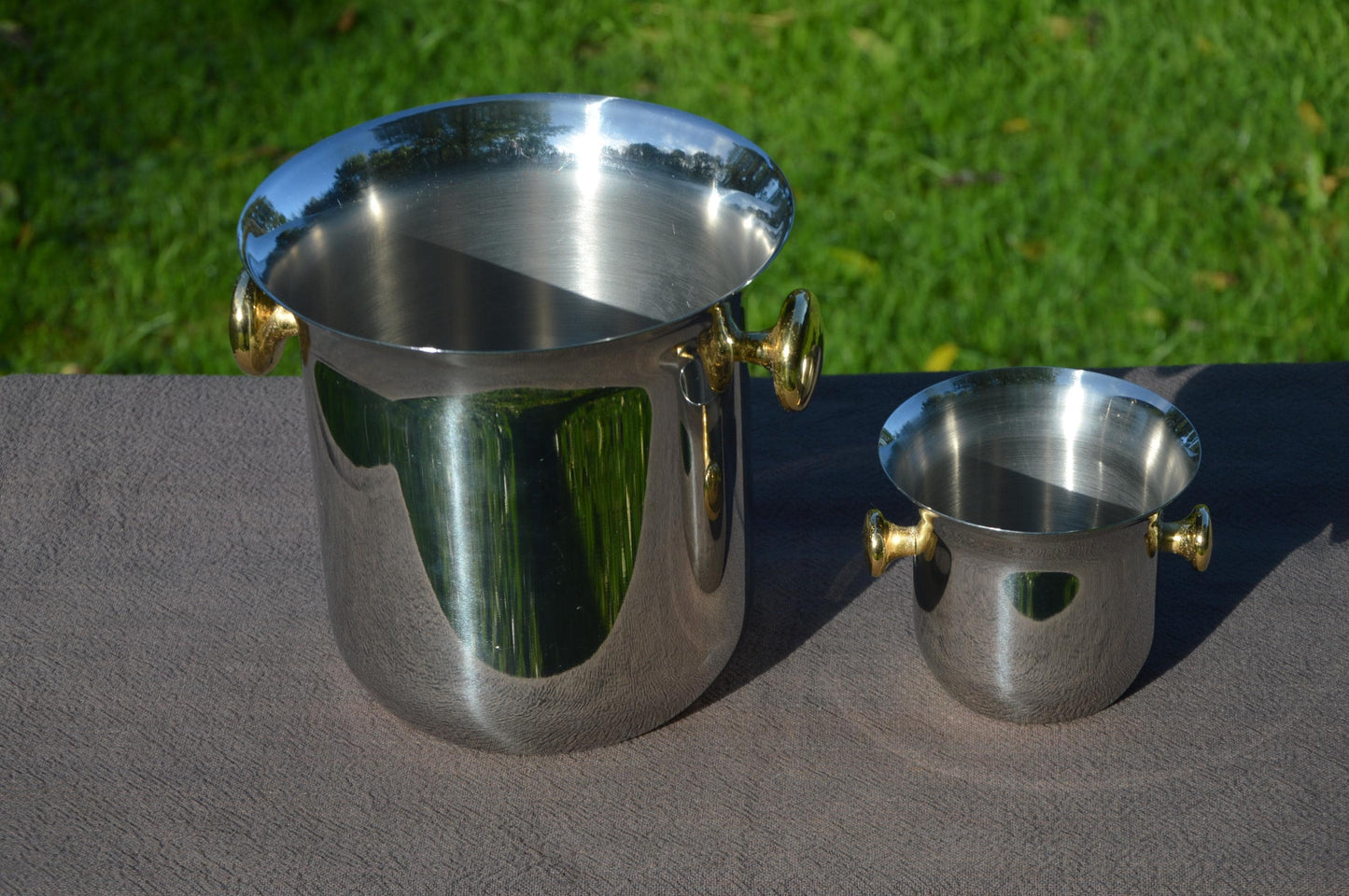 SAF Wine Cooler Champagne Bucket Matching Ice Bucket French Restaurant Quality Superb Design Quality Top Condition Luxury Design