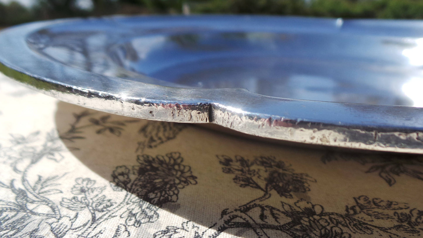 Grande assiette plaquée argent Berlin Made Gebruder Hepp Metallwarenfabrik Pfersheim Berlin SilverPlated Plate 84471 Villars Palace Platter Allemagne