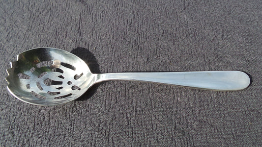 Christofle French Vintage Silver Plate Fruit Spoon Makers Mark 1844-1862 Beautiful Example Metaille Blanc Super Quality Silver Plate Spoon