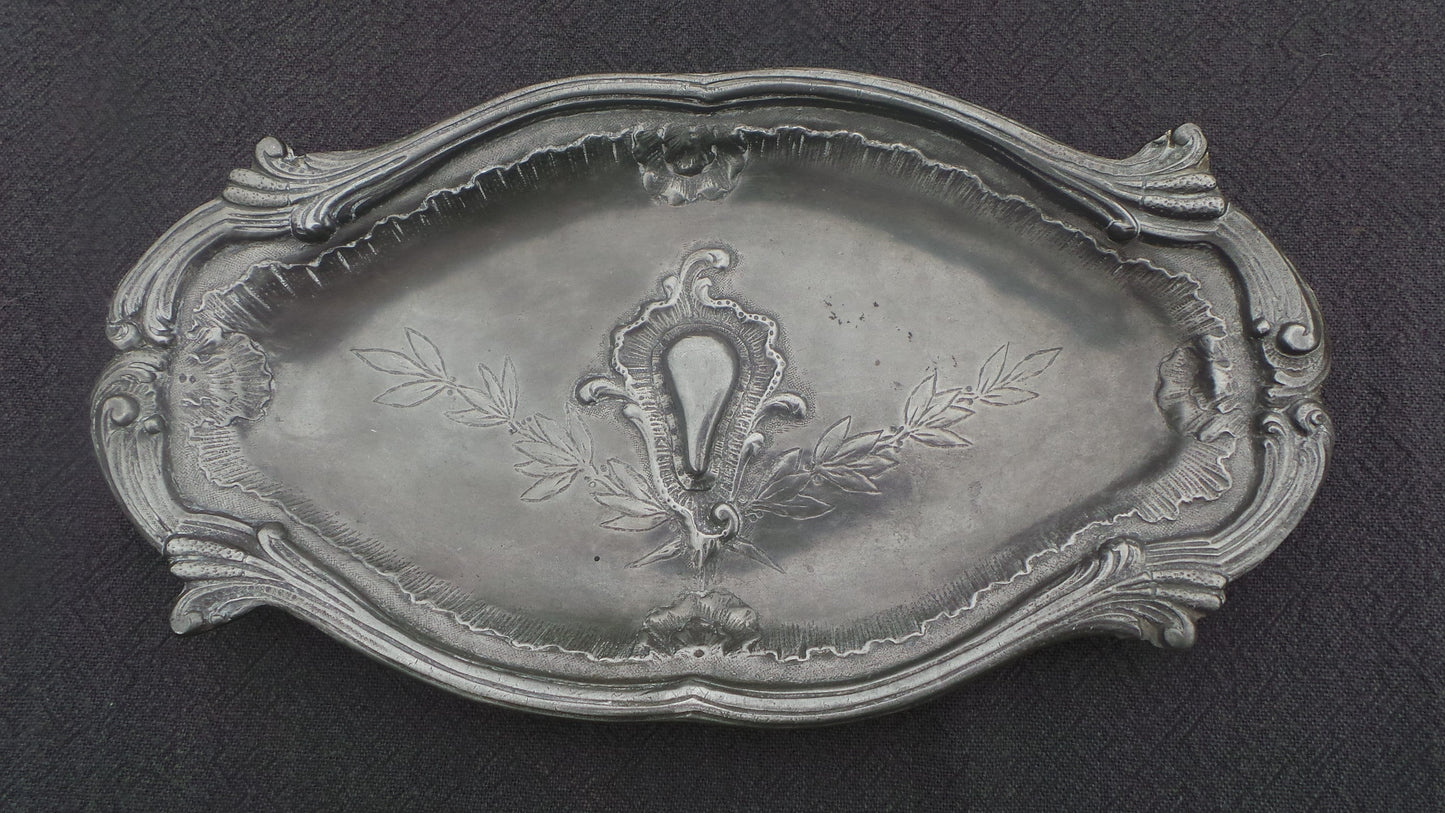 Late 19th Century Pewter Plate Decorated Fully Marked Repousee Heavy Pewter Decorative Plate Design 16th Century