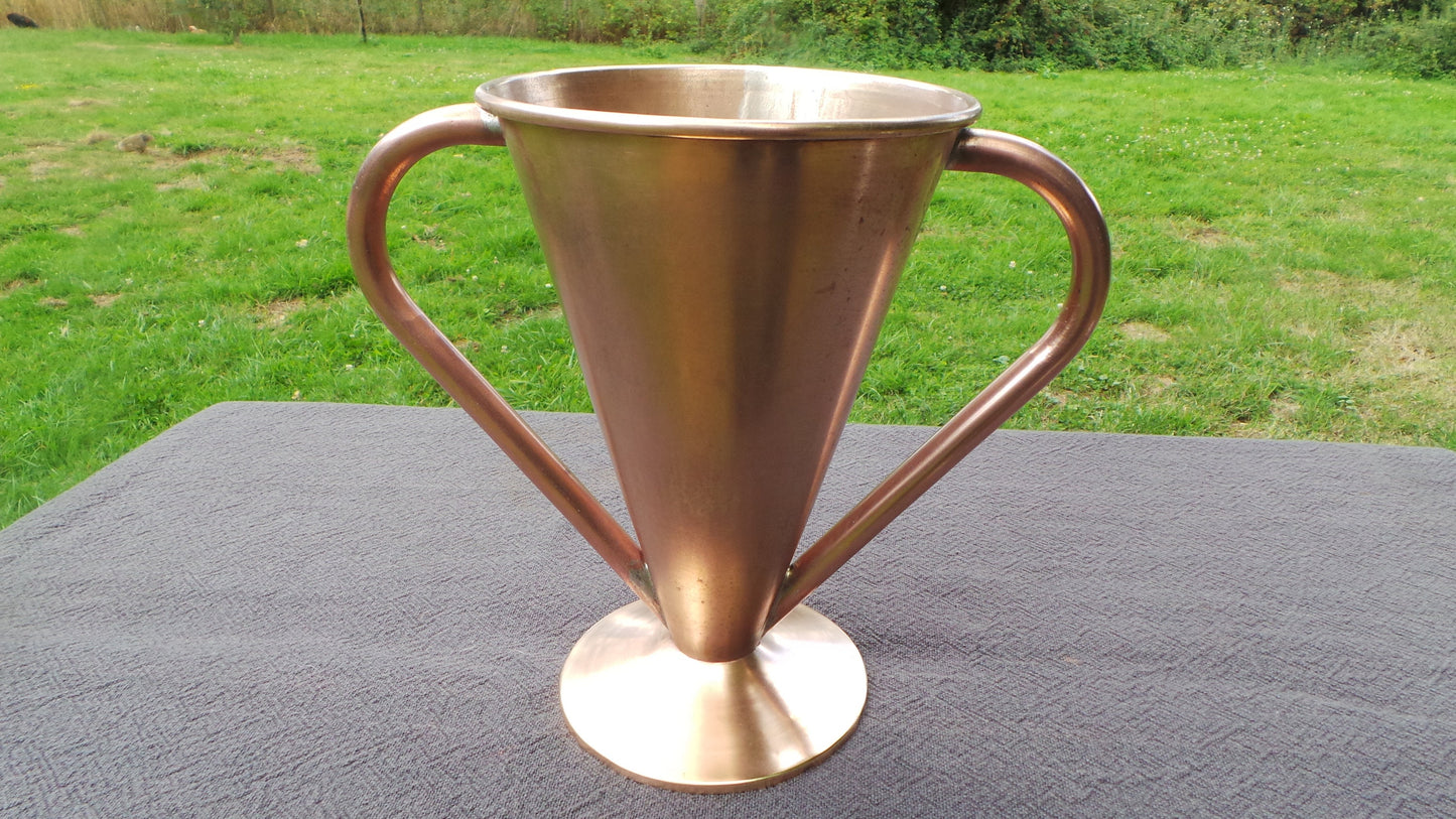 Antique Français Vase en cuivre massif Pot de fleur Pot Urne Seau Poignée en cuivre Totalement fait à la main Joints cousus PAS étanche à l’eau Vase solide lourd