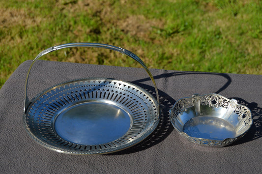 WMF Sécession allemande Fine Silver Plate Cake Basket et Bondon Dish Art Nouveau Art Déco Ustensile Table Flat Wear Jugendstil WMF Bake Off