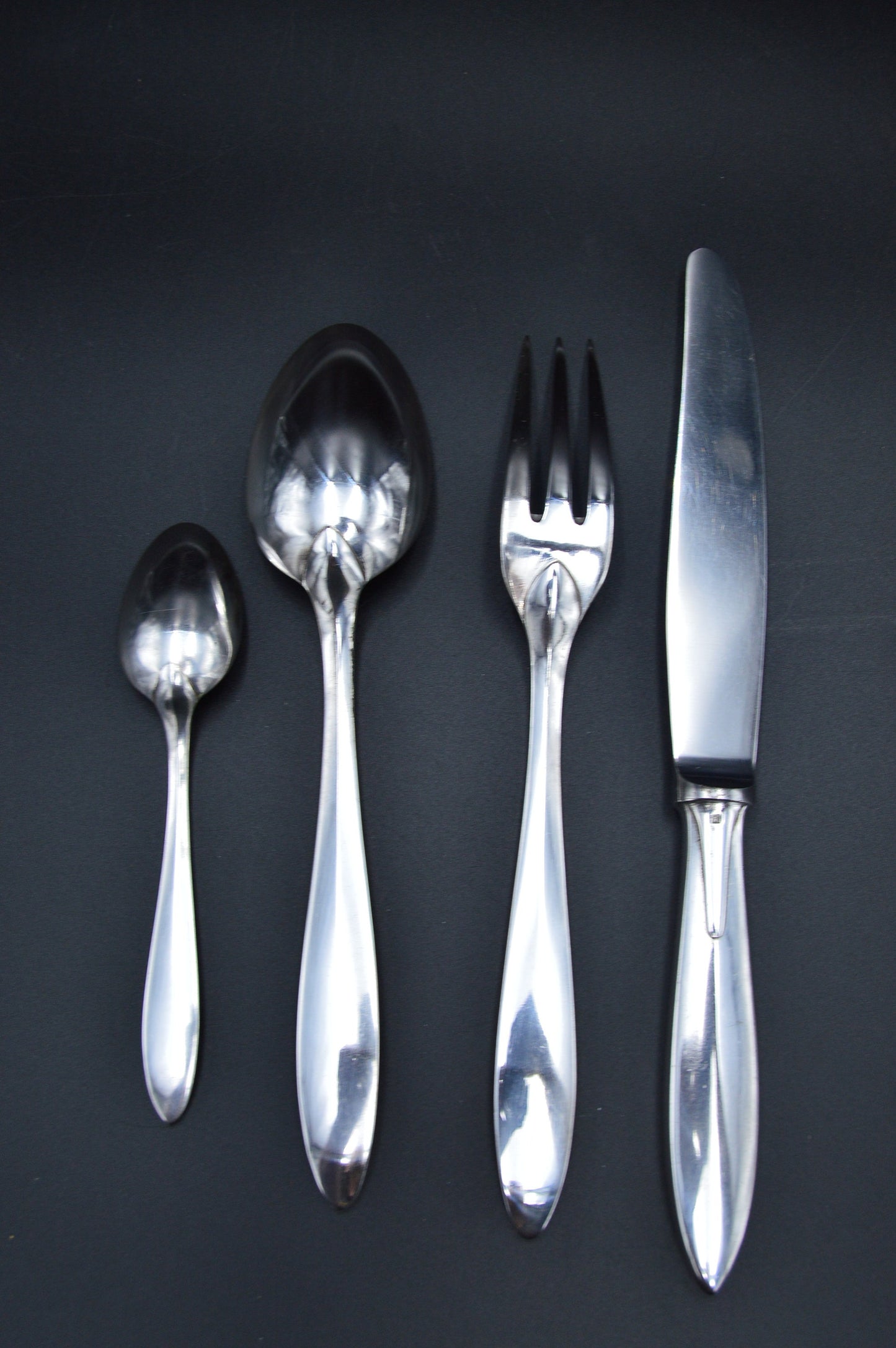 Christofle Dining Set Individual Box 4 Pieces Fork Spoon Teaspoon Knife Fully Marked Christofle 1920-1935 Atlantic Pattern Silver Plate