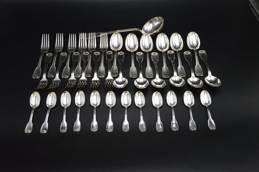 Le Couvert Francais 12 Forks 12 Spoons 12 Teaspoons 1 Ladle Fully Marked LCF Cocquille Pattern French Silver Plate Cutlery Set