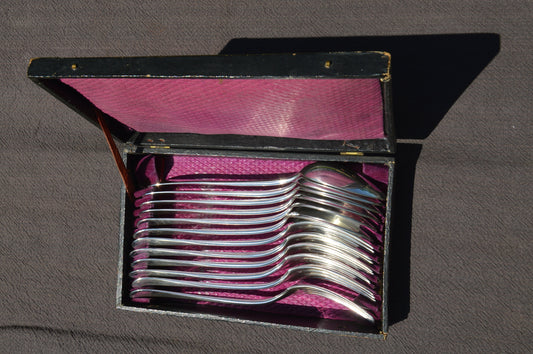 Alfenide 6 fourchettes et 6 cuillères en boîte Entremets/Dessert Français Argent Plaqué Marqué Alfenide Cutlery Flatware 1881-1931 5101 Baguette Pattern