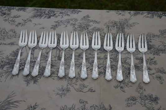 12 fourchettes à gâteaux Français plaqué argent marqué CB couverts vintage couverts fourchettes à pudding fourchettes à dessert superbe état