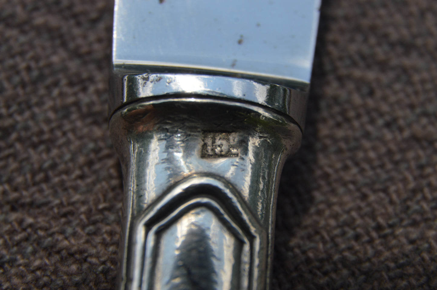 Ercuis Silver Plated 'Metaille Blanc' Set of 6 Knives Made by Ercuis of Paris 6 Six Super Knife Set Marked Ercuis Paris Some Minor Dents