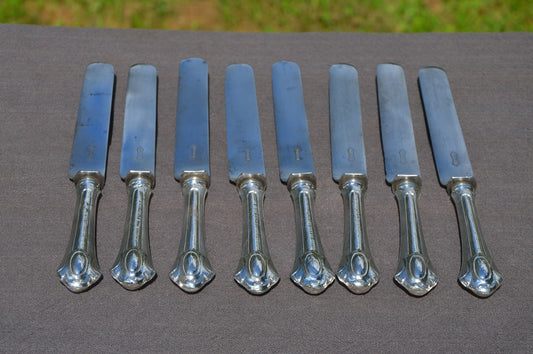 8 'Silver' Handled Knives Boxed French 'Silver' Worn Marks Antique Cutlery Flatware Knives Set of Eight Blades Paris G
